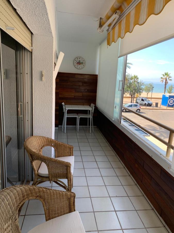 דירות Roses Holiday Center מראה חיצוני תמונה